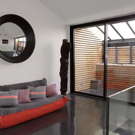 Apartment Jardin Public *